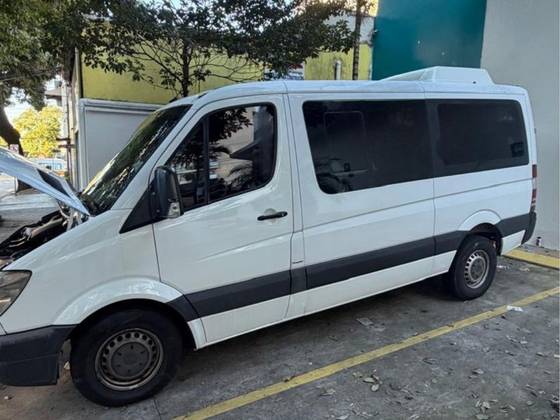 MERCEDES-BENZ SPRINTER 2.2 415 CDI VAN 10 LUGARES TETO BAIXO 16V BI-TURBO DIESEL MANUAL MERCEDES-BENZ SPRINTER 2.2 415 CDI VAN 10 LUGARES TETO BAIXO 16V BI-TURBO DIESEL MANUAL